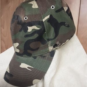 Unisex Camouflage Distressed Cap